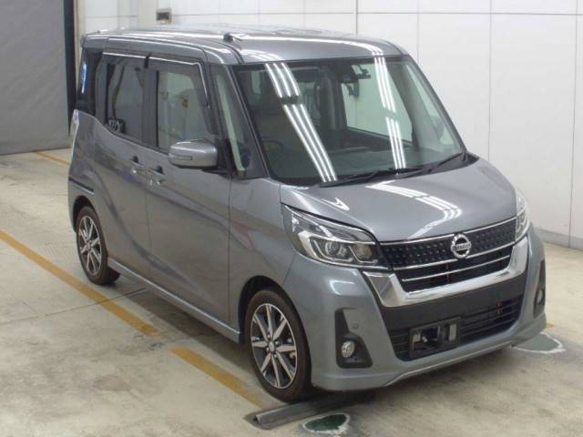 3033 NISSAN DAYZ ROOX B21A 2020 г. (NAA Osaka)